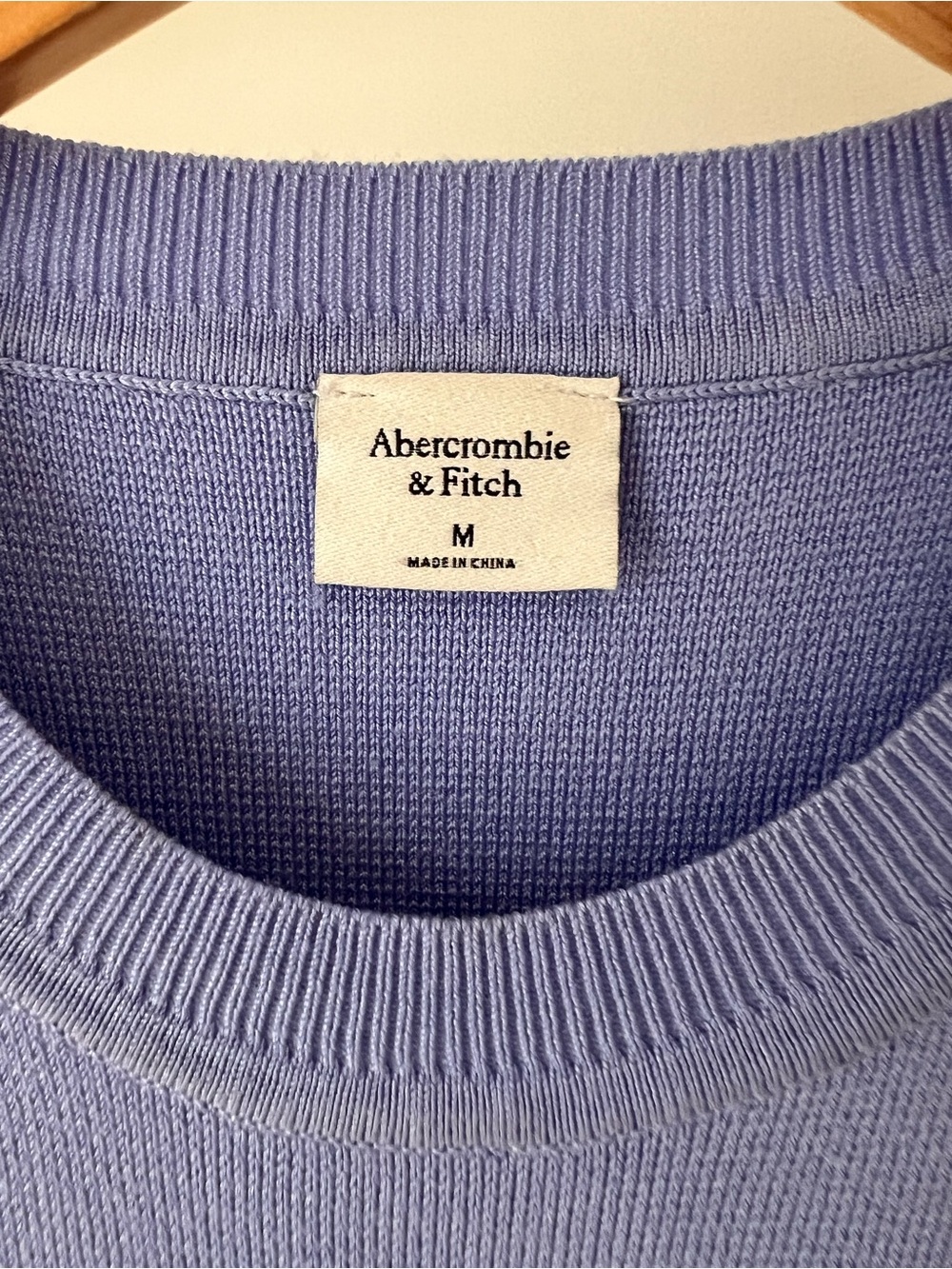Abercrombie & Fitch Lavender Knit Tank Top - Picture 2 of 3